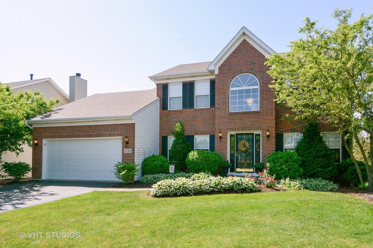 1016 Asbury Dr., Aurora, IL 60502