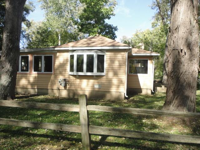 3015 S Bergman Dr., Holiday Hills, IL 60051