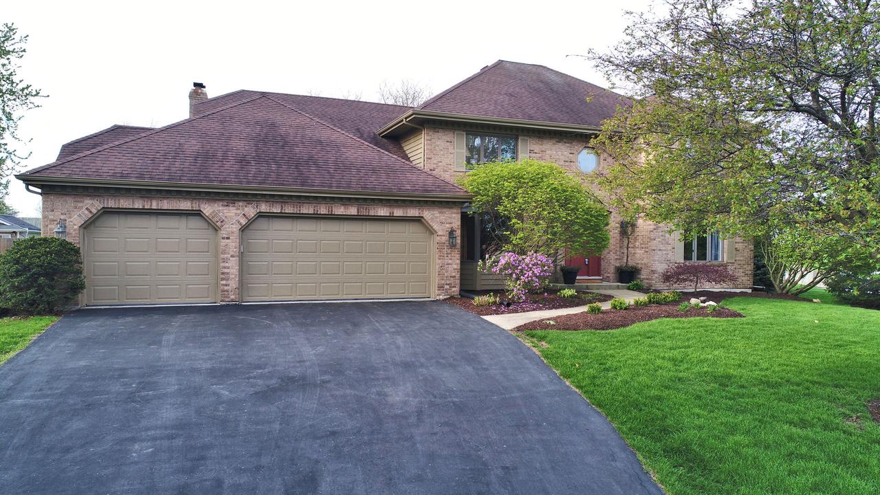 23353 Rebecca Ct., Naperville, IL 60564