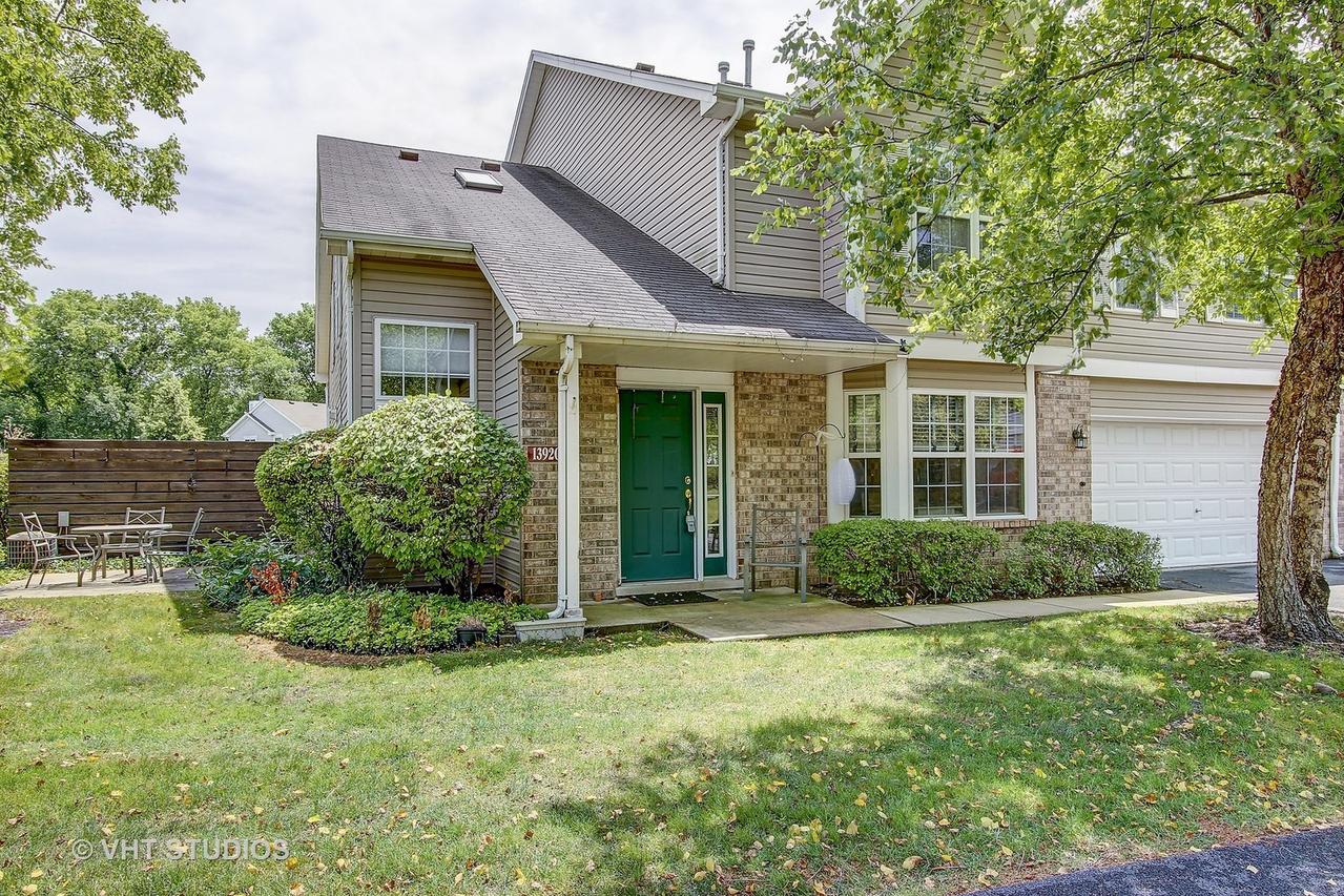 13920 S Cambridge Cir., Plainfield, IL 60544