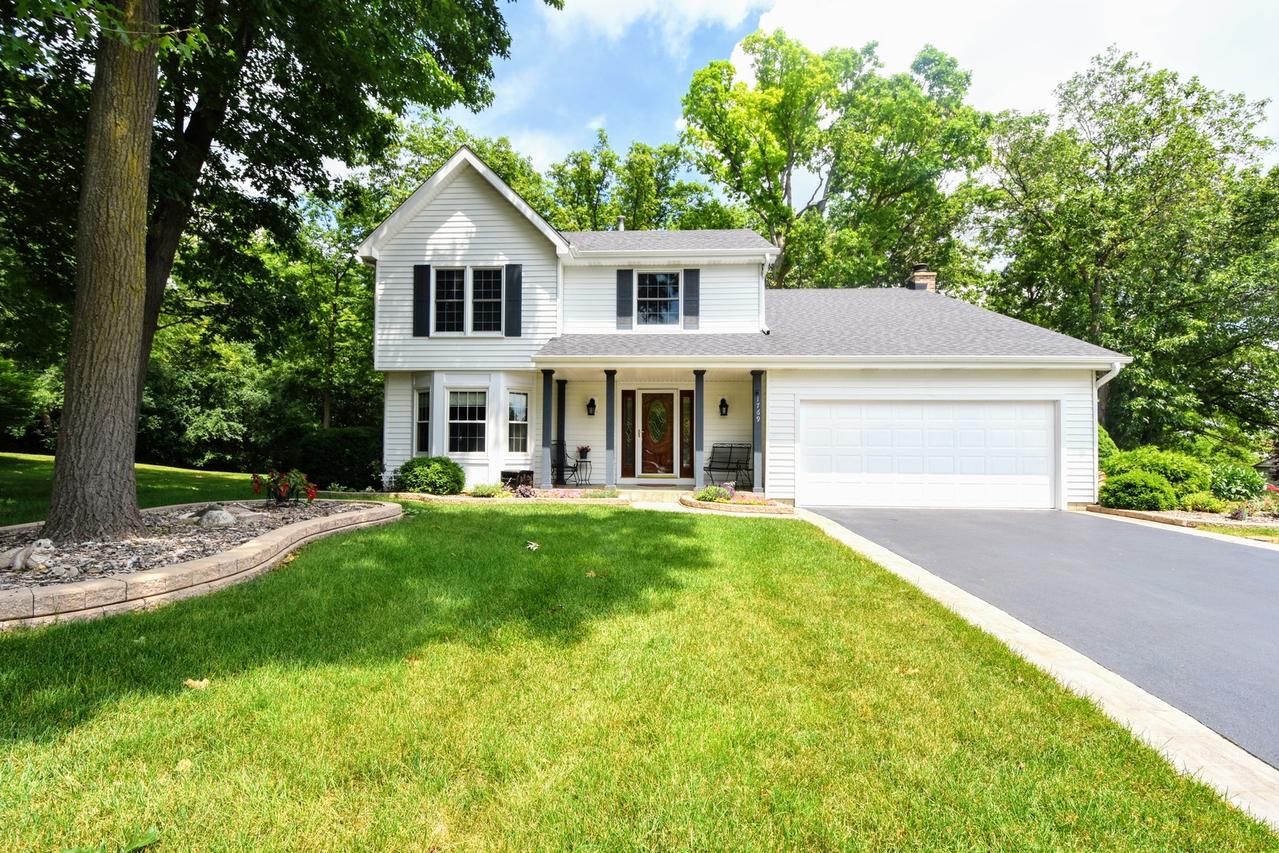 1769 Deer Run Rd., Gurnee, IL 60031