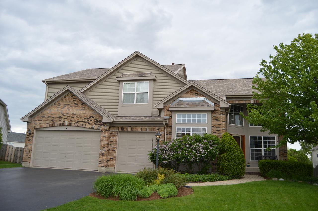 7 Greyshire Ct., Algonquin, IL 60102