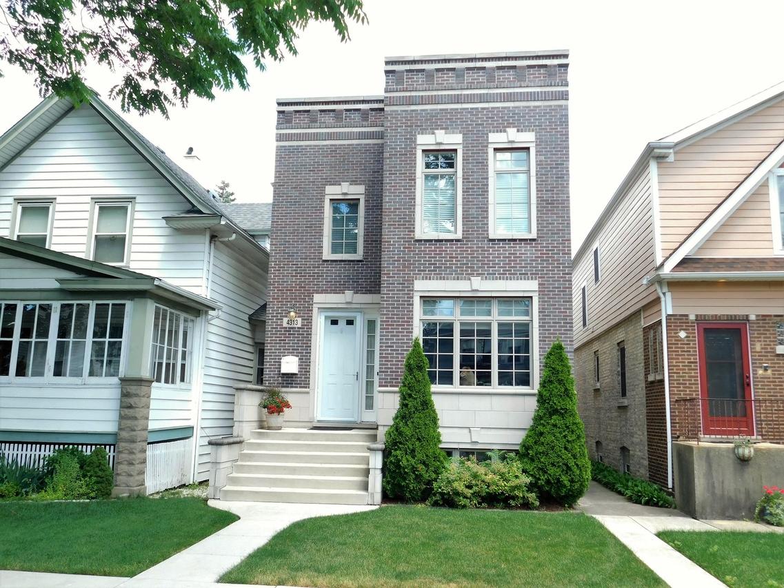 4313 N Lowell Ave., Chicago, IL 60641