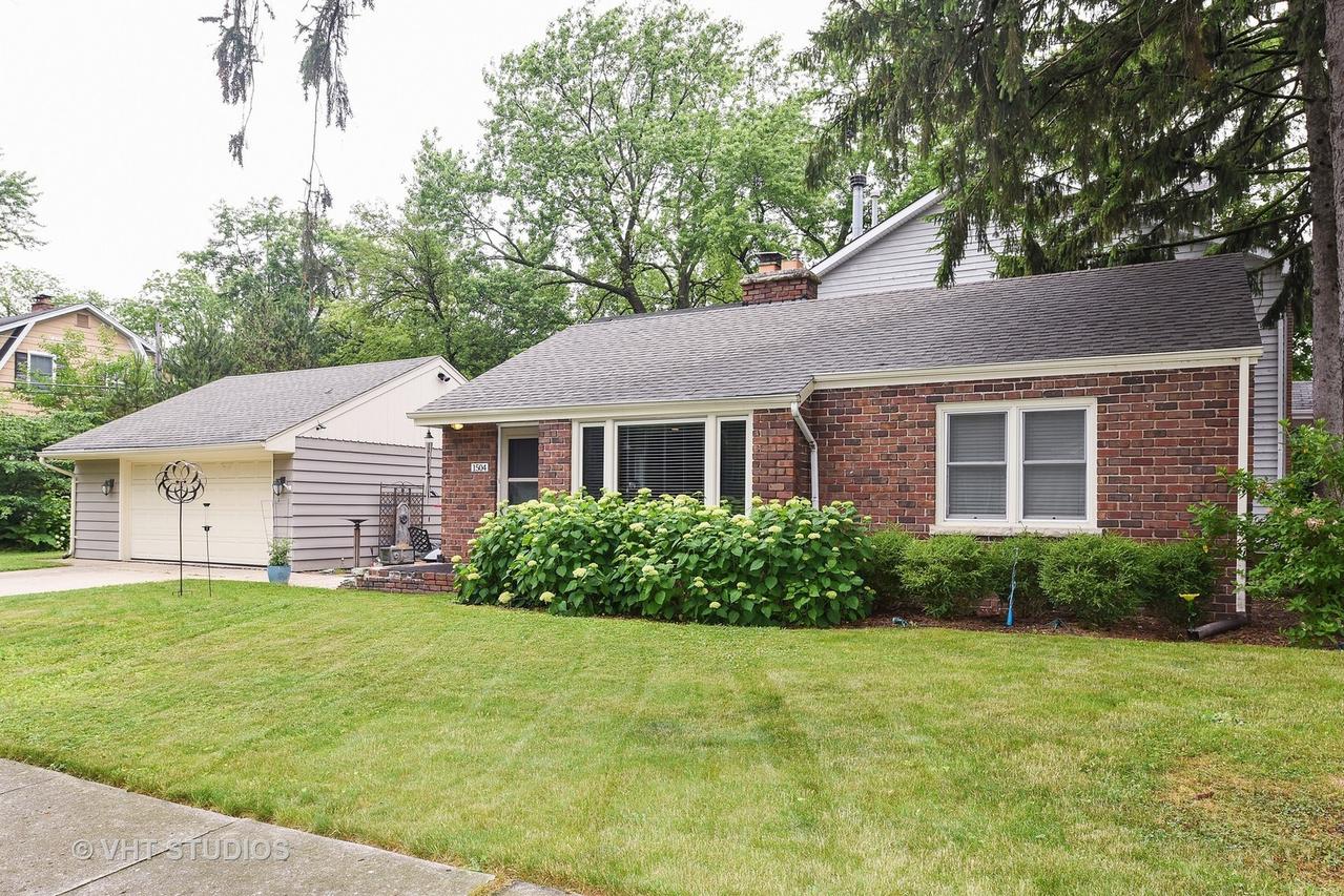 1504 George St., Downers Grove, IL 60516