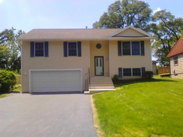 5401 Thelen Ave., Mchenry, IL 60050