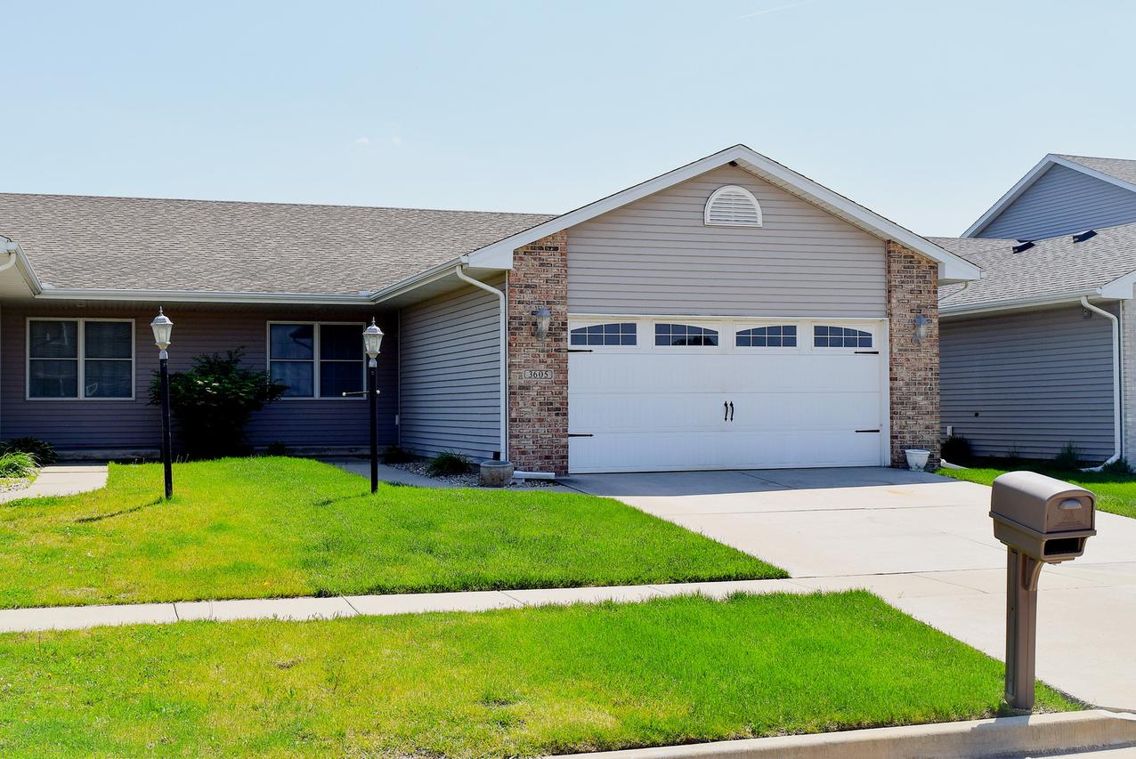 3605 Boulder Ridge Dr., Champaign, IL 61822
