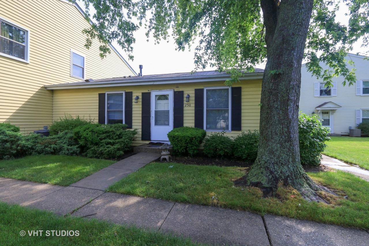 250 Harvest Ct. #6601, Vernon Hills, IL 60061