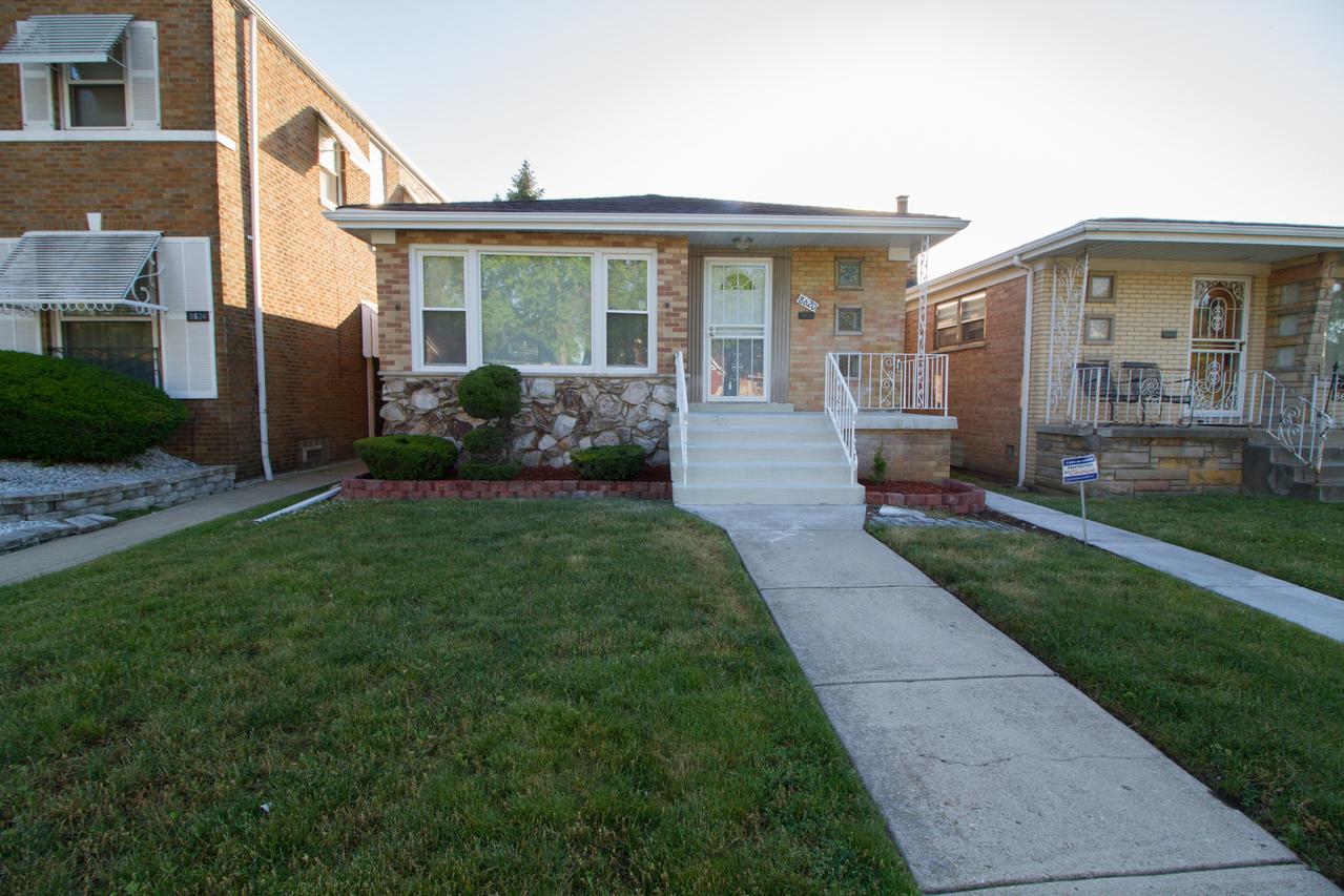 8620 S King Dr., Chicago, IL 60619