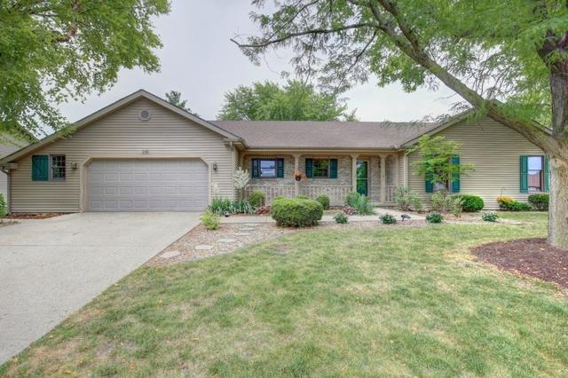 315 N Chaucer Blvd., Monticello, IL 61856