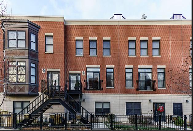 948 W College Pkwy. #2, Chicago, IL 60608