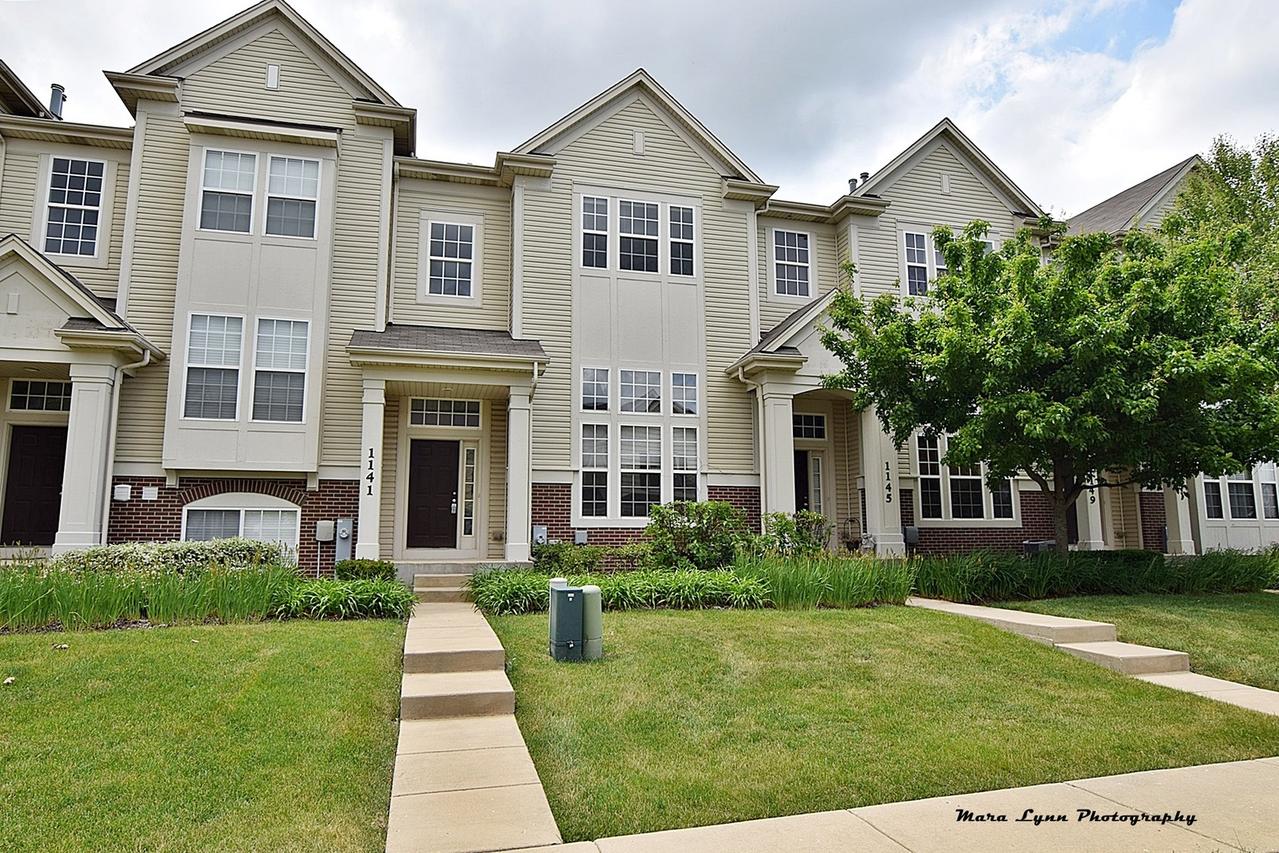 1141 Kilbery Ln., North Aurora, IL 60542