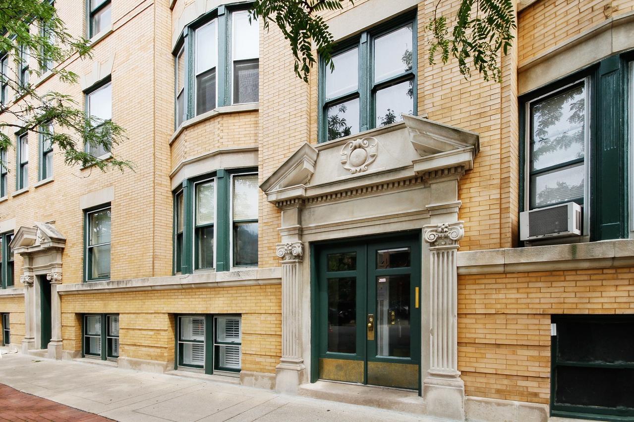 432 W Dickens Ave. #G, Chicago, IL 60614