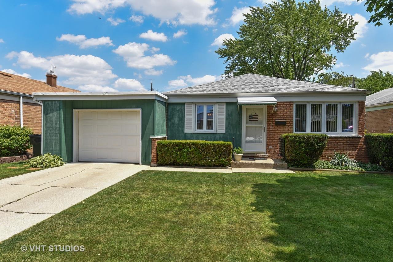 8159 S Keating Ave., Chicago, IL 60652