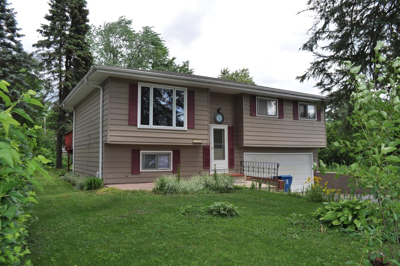 29W210 Ray Ave., West Chicago, IL 60185