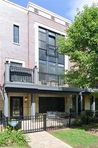 3028 W Newport Ave., Chicago, IL 60618