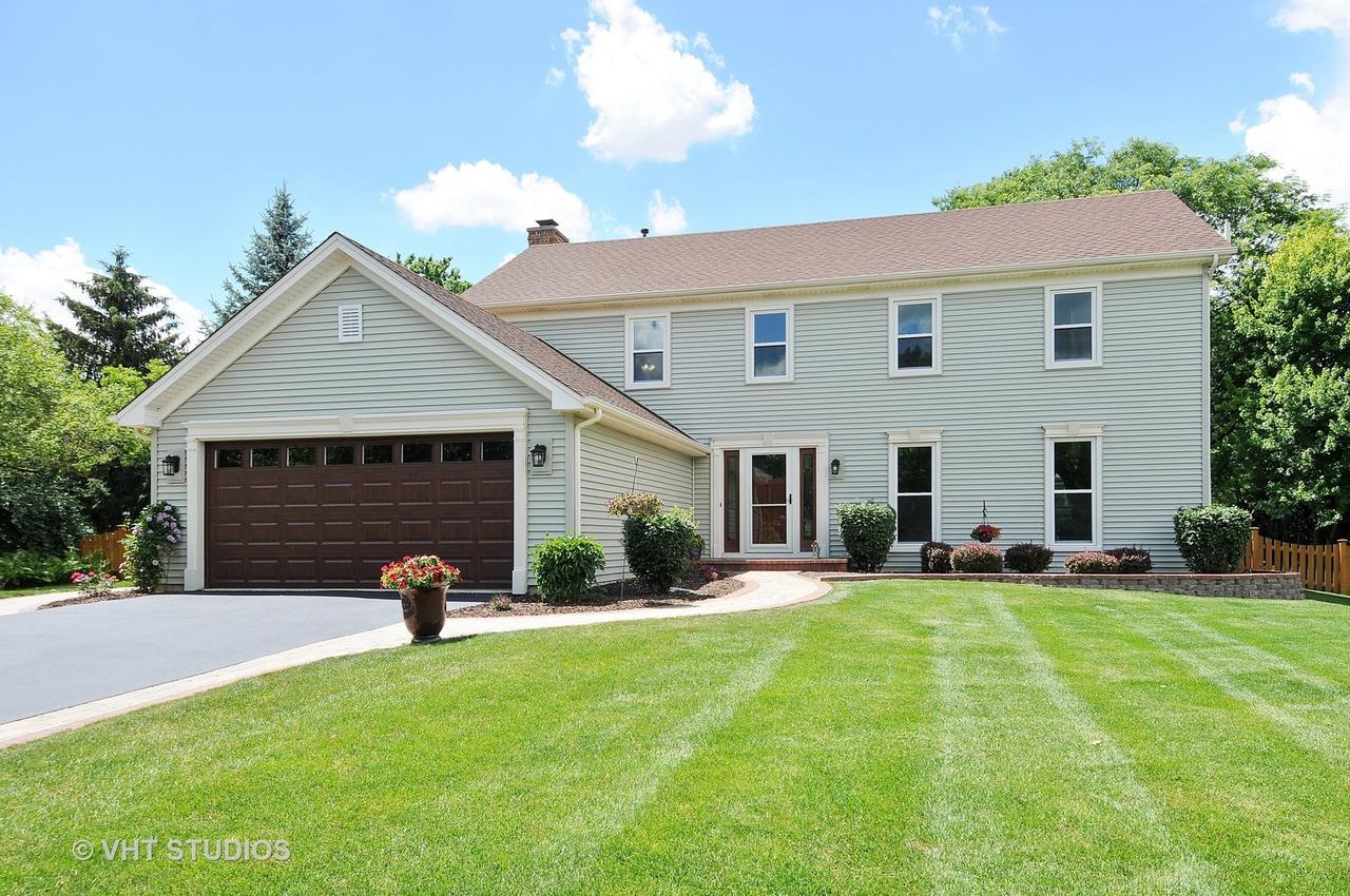 1571 Selby Rd., Naperville, IL 60563