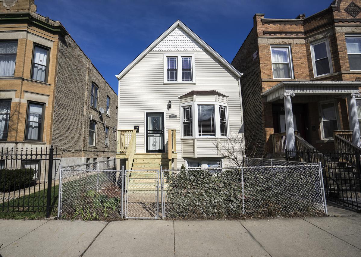 2737 N Central Park Ave., Chicago, IL 60647