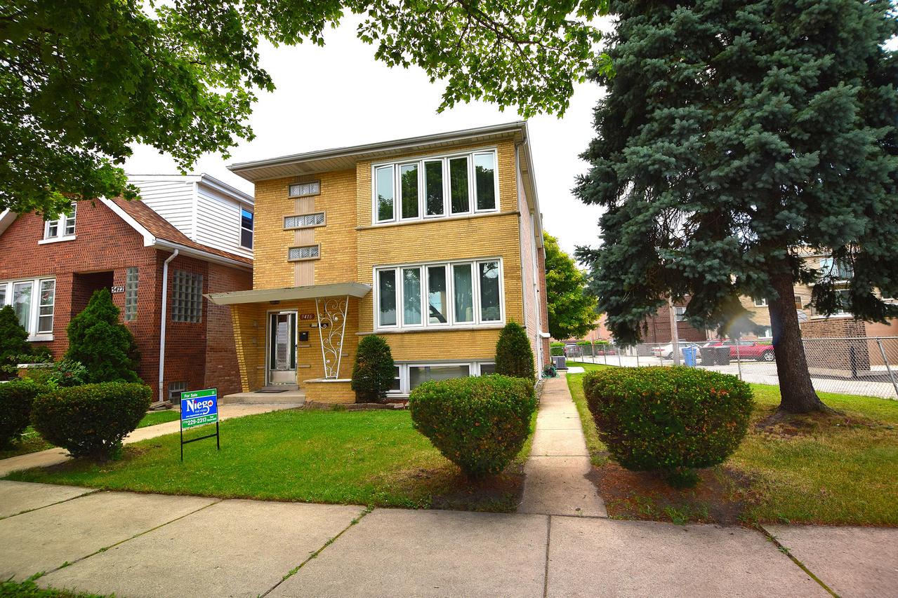 5416 S Menard Ave., Chicago, IL 60638