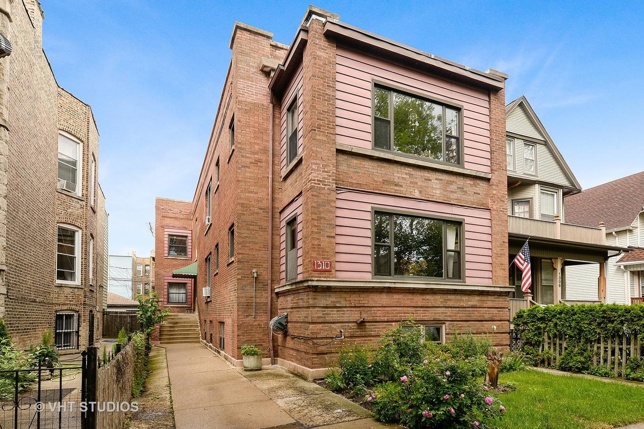 1310 W Winona St., Chicago, IL 60640
