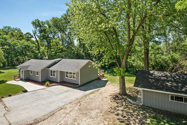 12812 107th St., Lemont, IL 60439