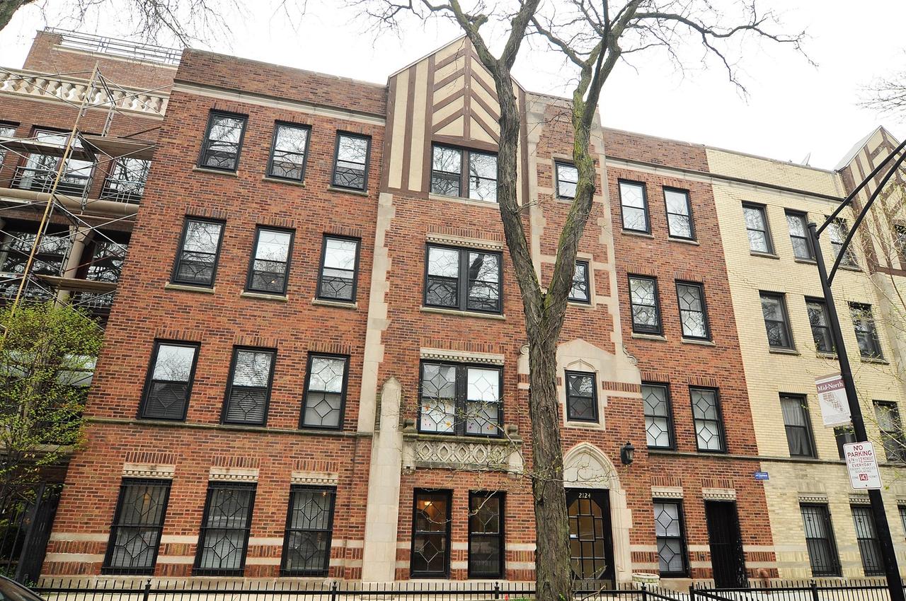 2124 N Hudson Ave. #404, Chicago, IL 60614