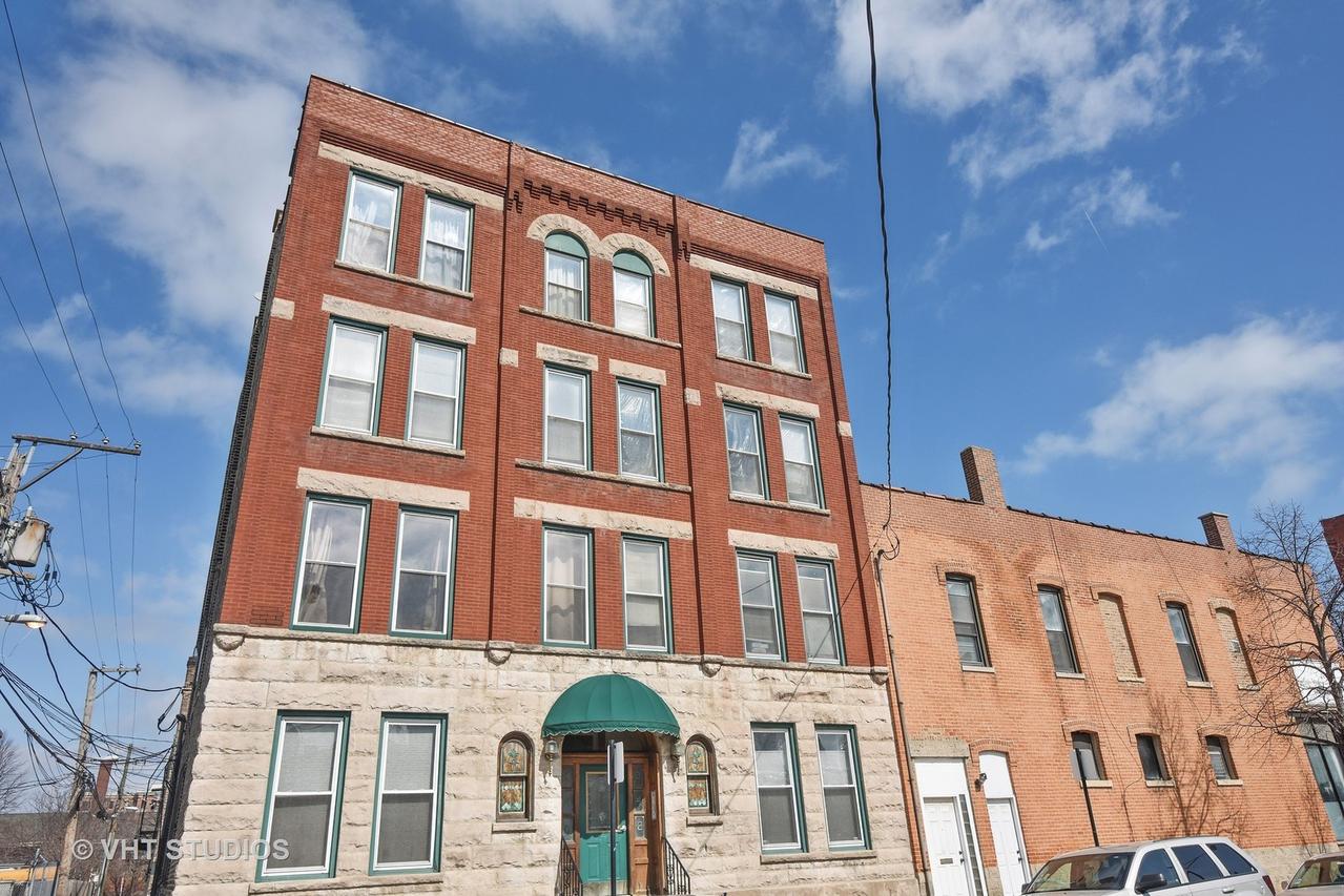 350 W Wendell St. #1, Chicago, IL 60610