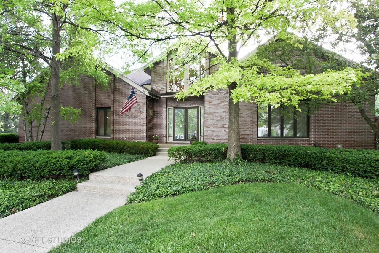 1317 Eskin Dr., Northbrook, IL 60062