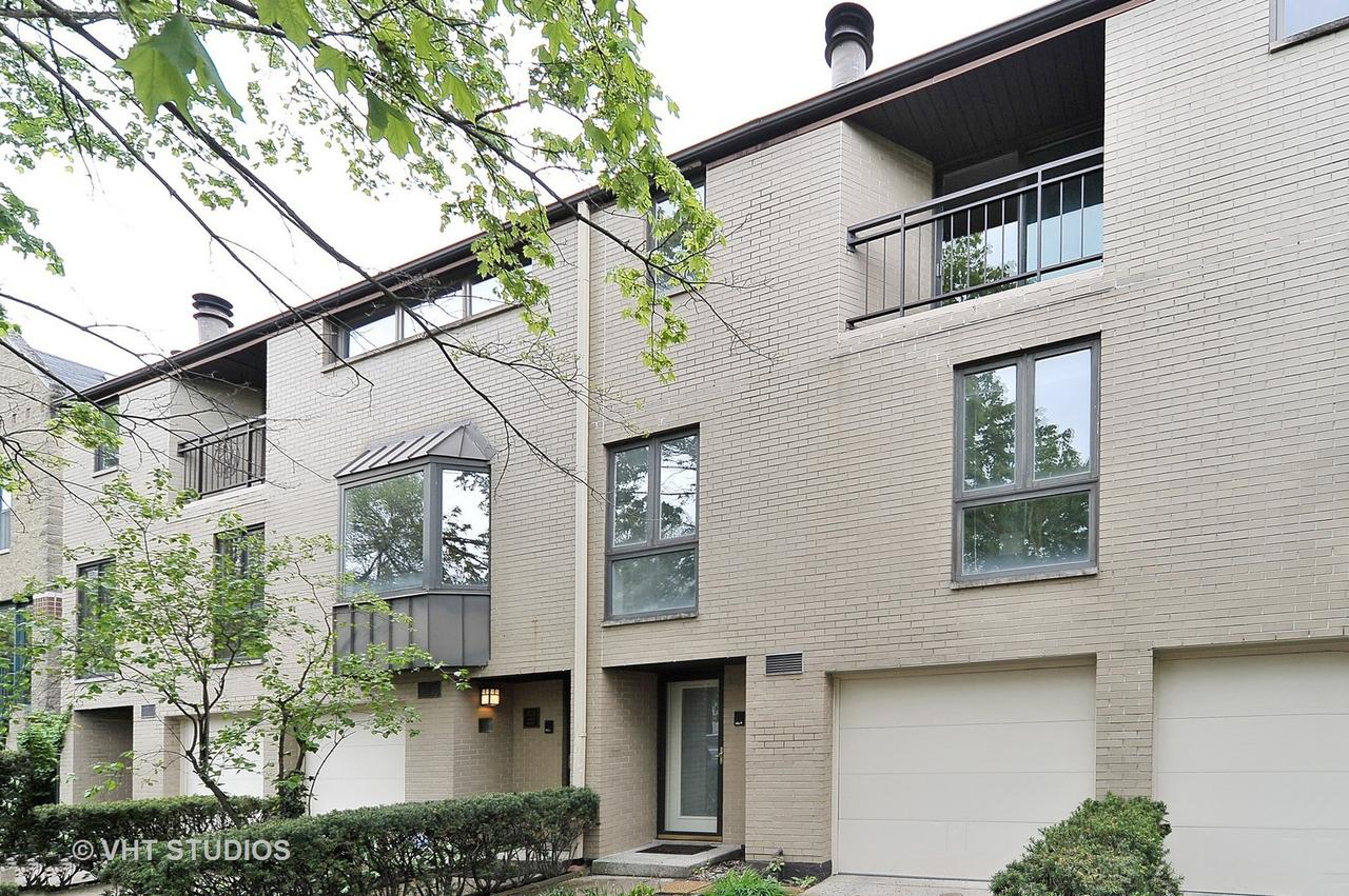 1630 N Mohawk St., Chicago, IL 60614