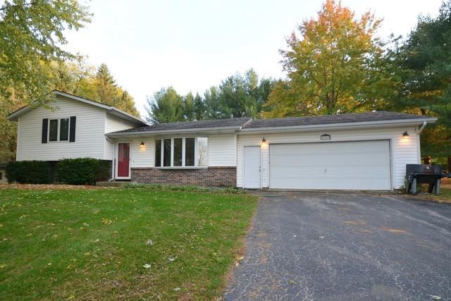 8283 Mark Dr., Roscoe, IL 61073