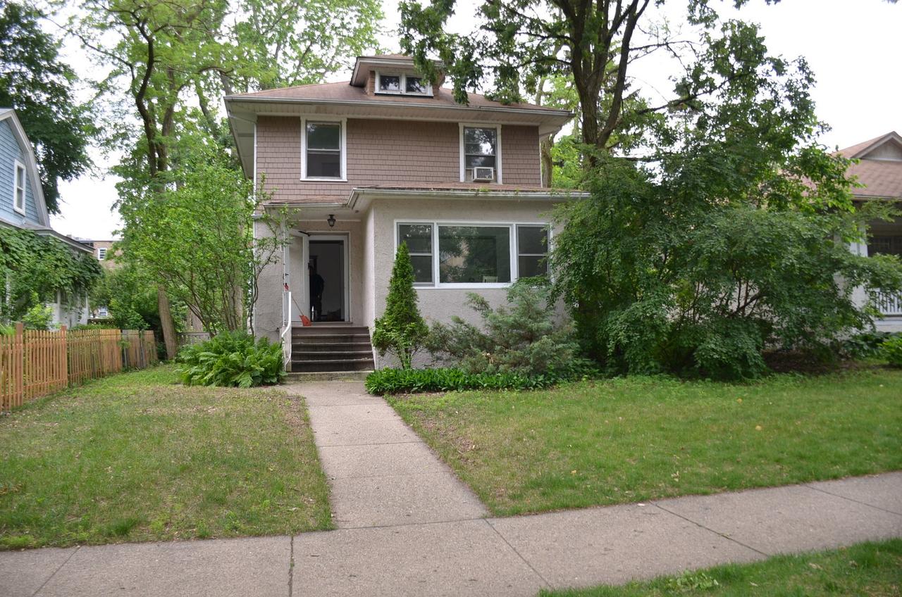 2015 W Estes Ave., Chicago, IL 60645