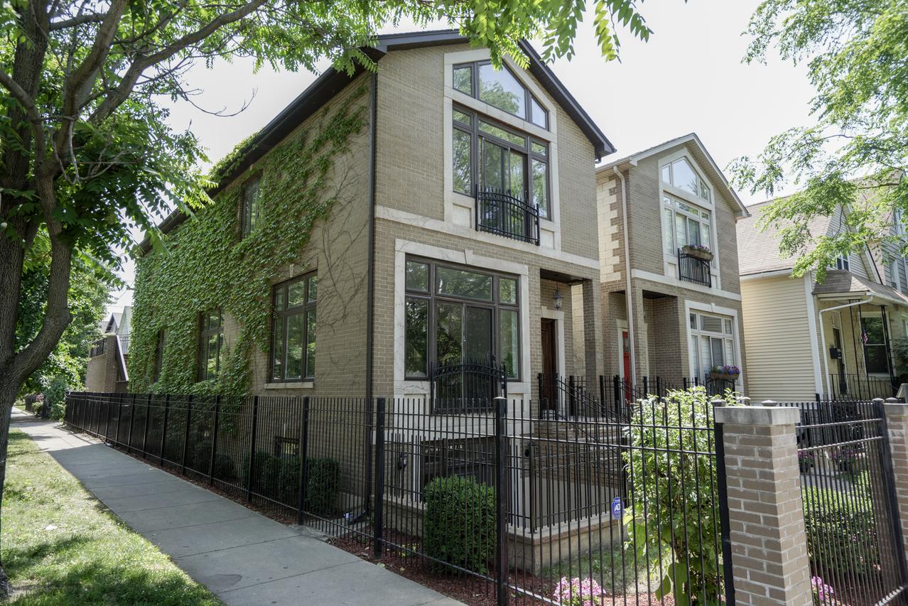 4127 N Damen Ave., Chicago, IL 60618