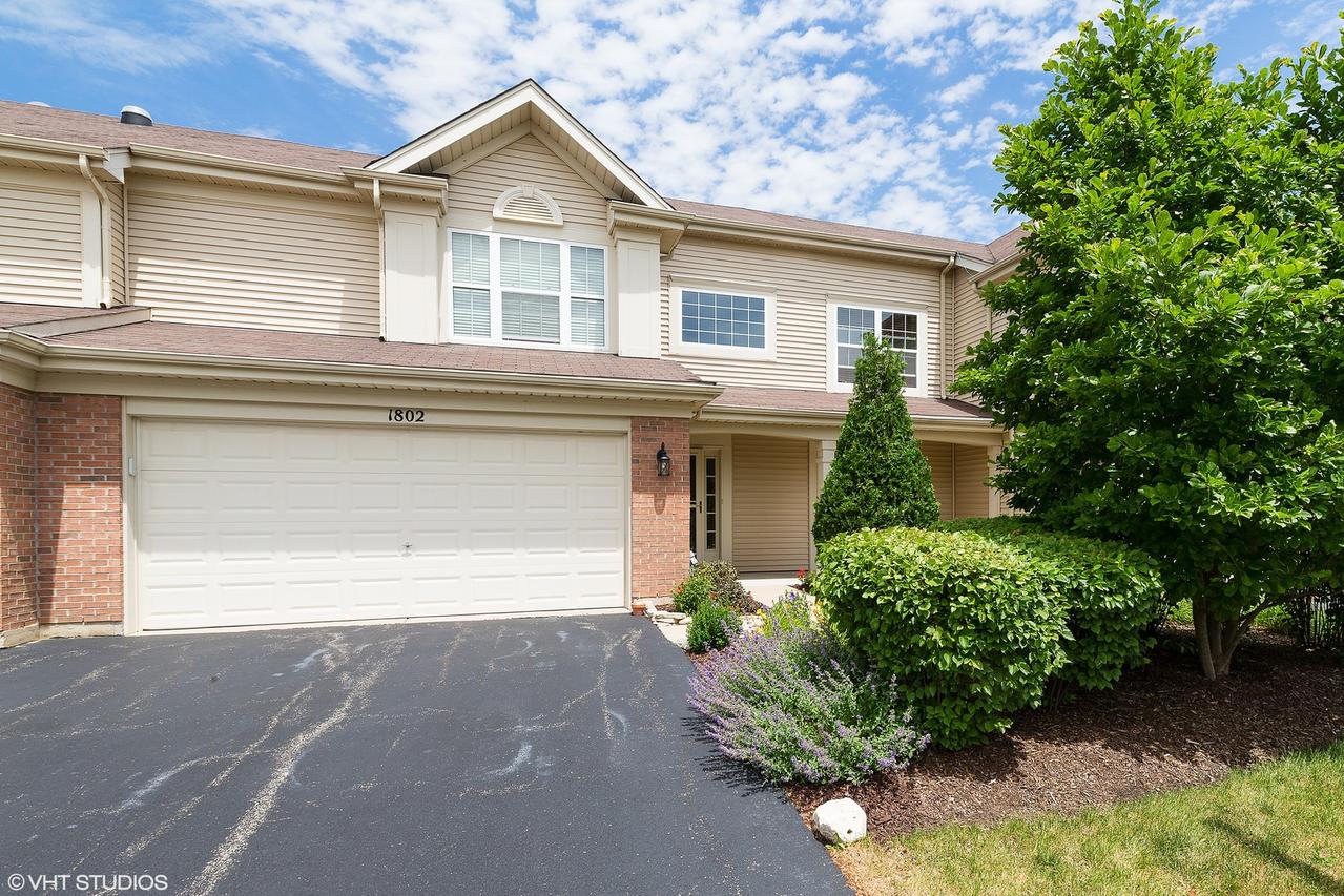 1802 Waverly Way, Montgomery, IL 60538