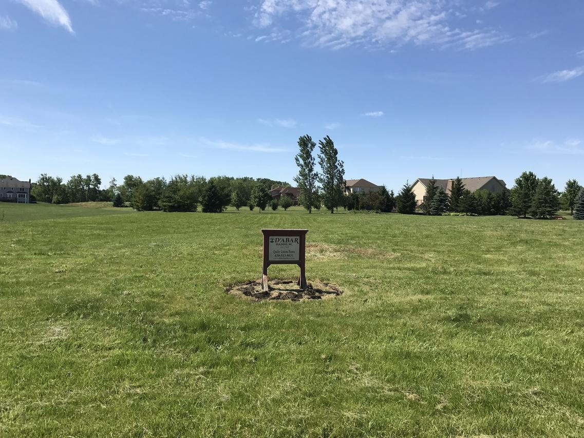 43W871 Morningside Ct., St. Charles, IL 60175