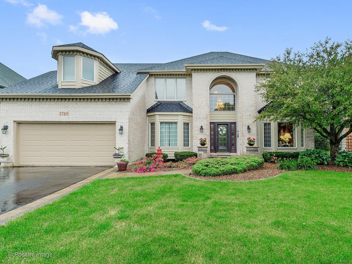 1749 Greene Ridge Dr., Naperville, IL 60565