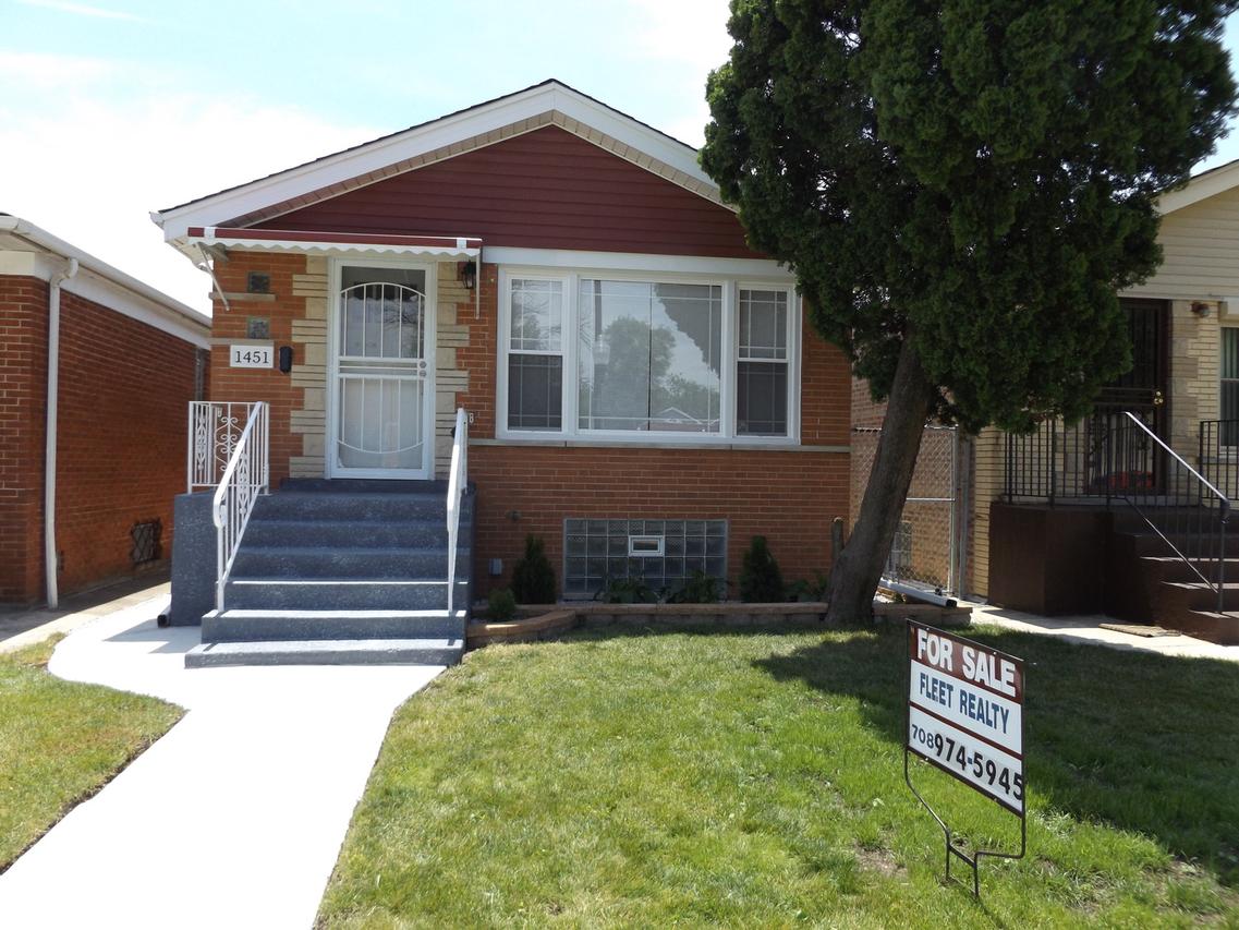 1451 W 115th St., Chicago, IL 60643