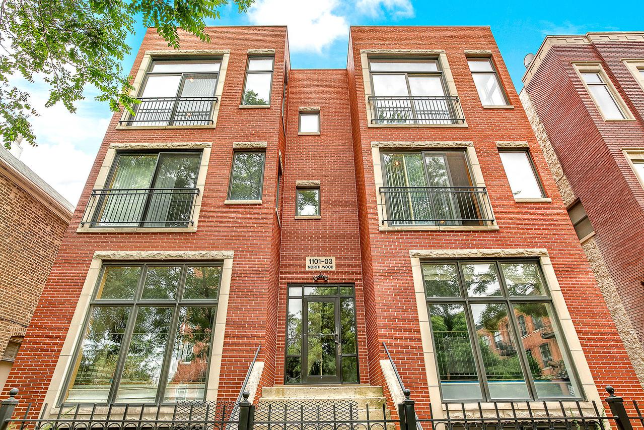 1103 N Wood St. #3N, Chicago, IL 60622