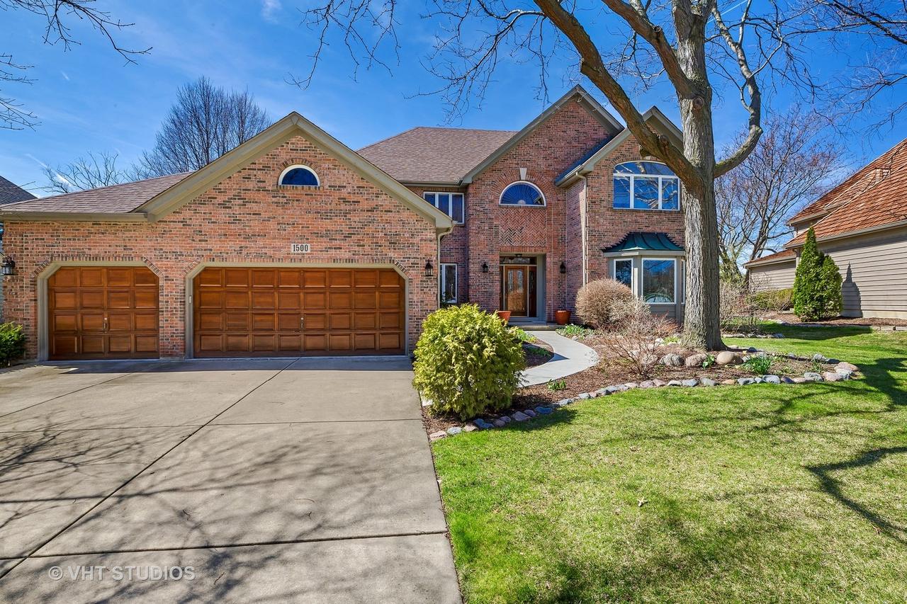 1500 Greenlake Dr., Aurora, IL 60502