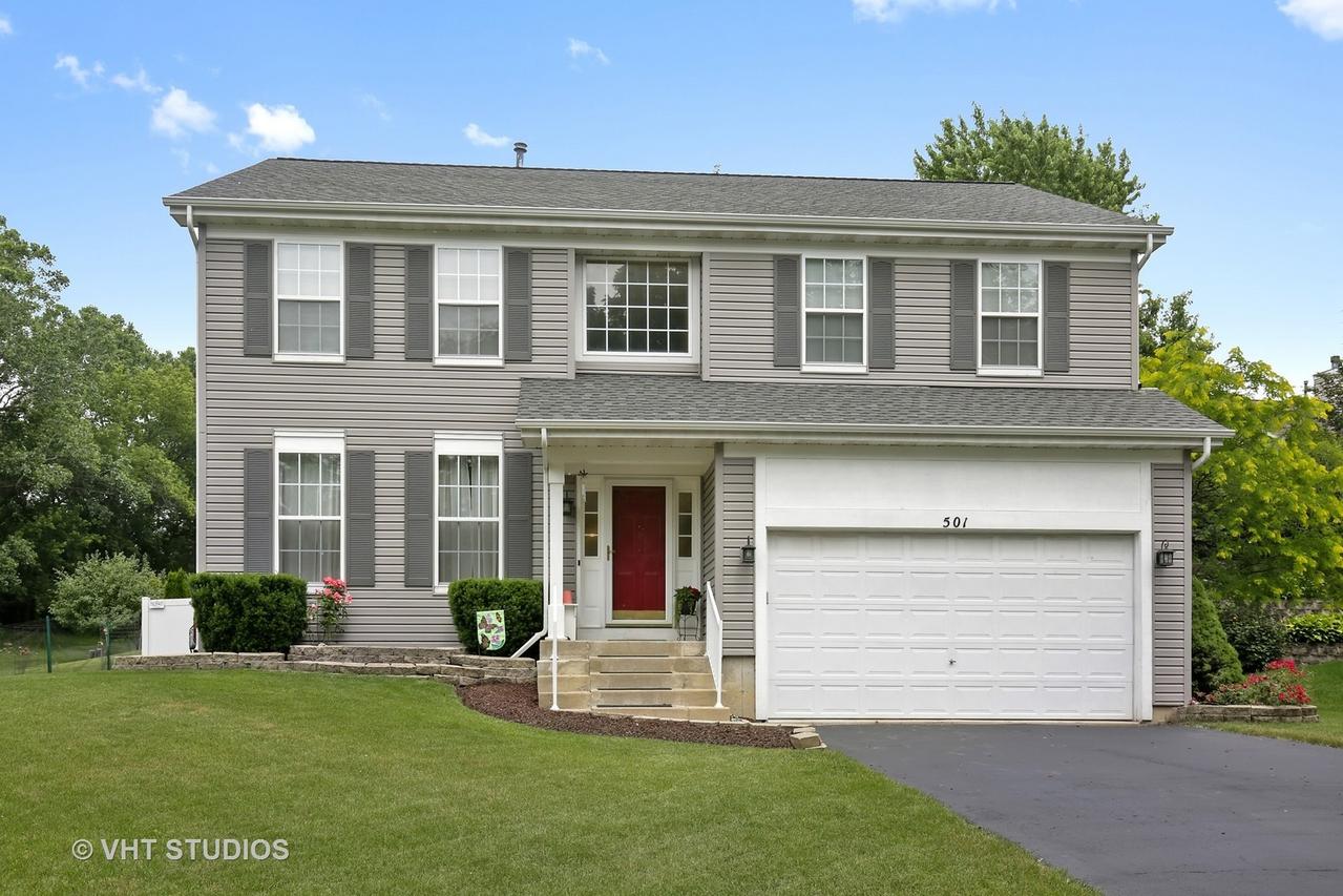 501 Regan Dr., East Dundee, IL 60118