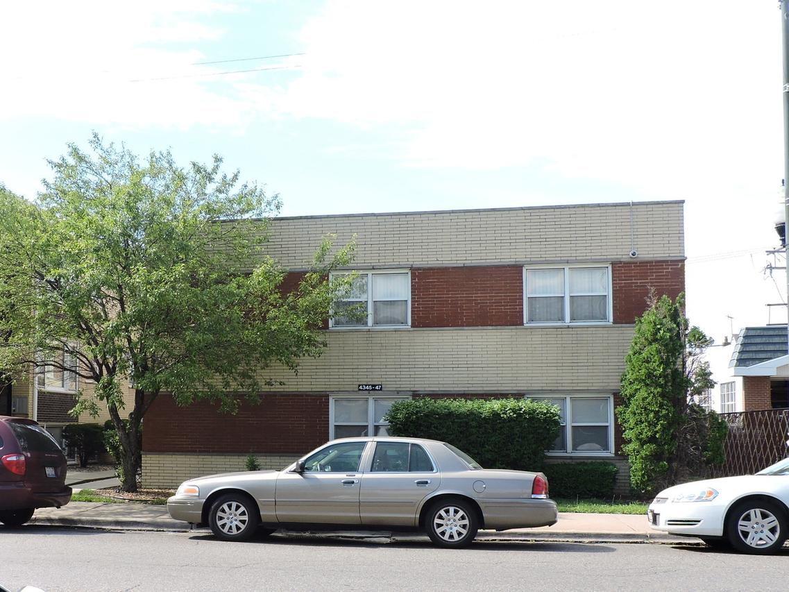 4347 W 63rd St. #2B, Chicago, IL 60629
