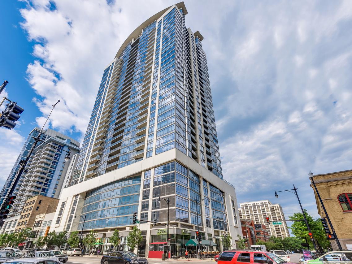 100 E 14th St. #3109, Chicago, IL 60605