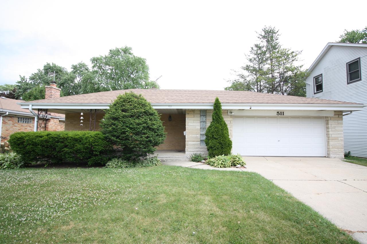 511 8th Ave., La Grange, IL 60525