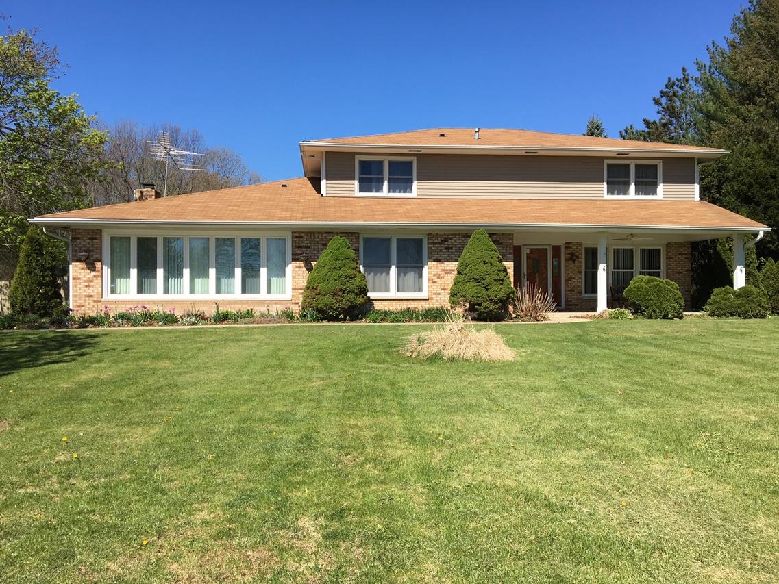 6N850 Palomino Dr., St. Charles, IL 60175