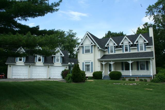 28364 N Lakeview Cir., Mchenry, IL 60051