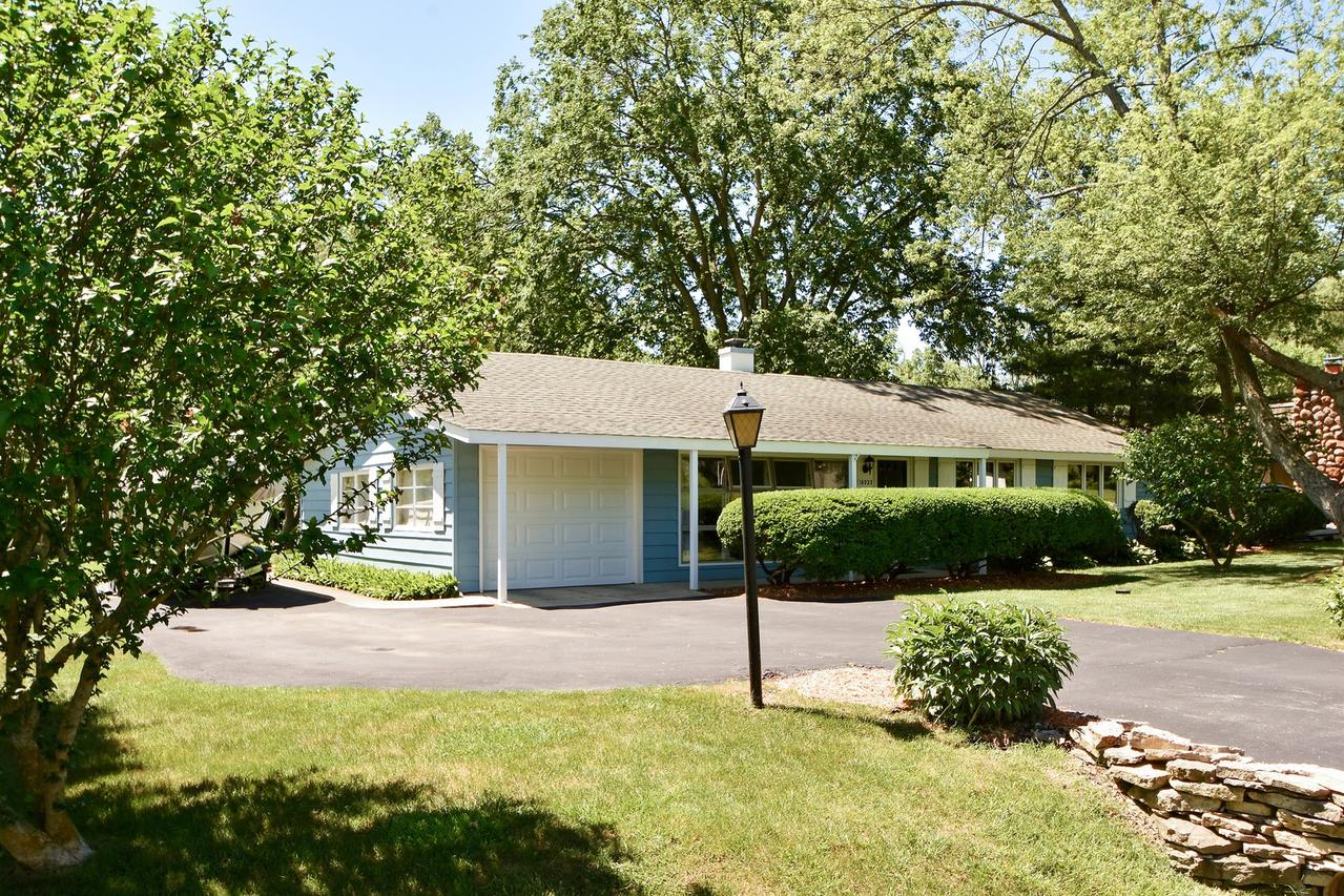 18033 Thomas Ln., Country Club Hills, IL 60478