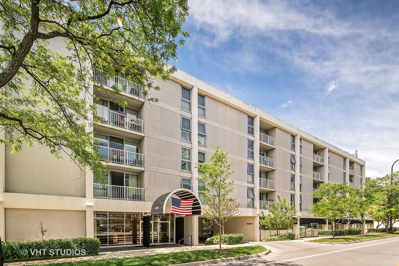 1625 Sheridan Rd. #307, Wilmette, IL 60091