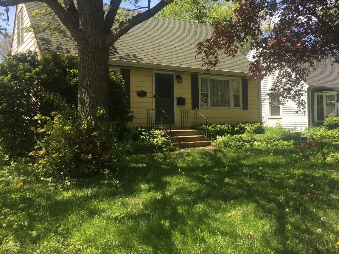 4330 Prospect Ave., Downers Grove, IL 60515