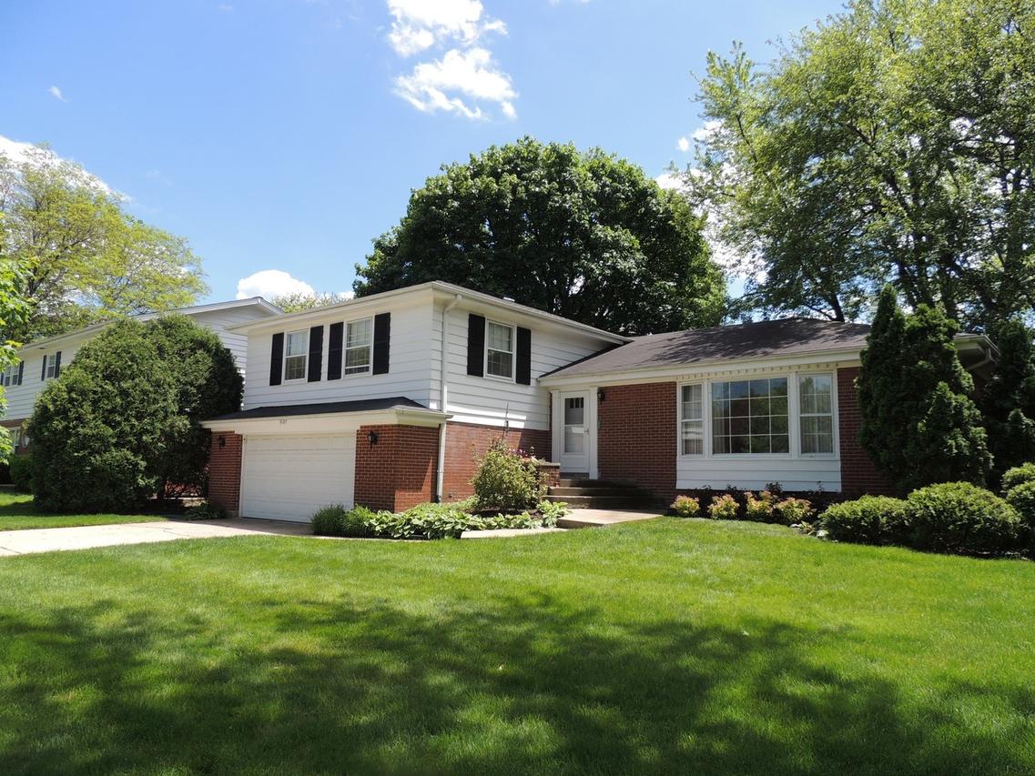 3107 Melrose Ct., Wilmette, IL 60091