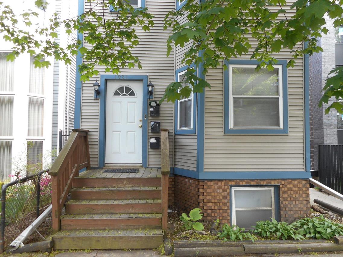 1921 N Wood St., Chicago, IL 60622