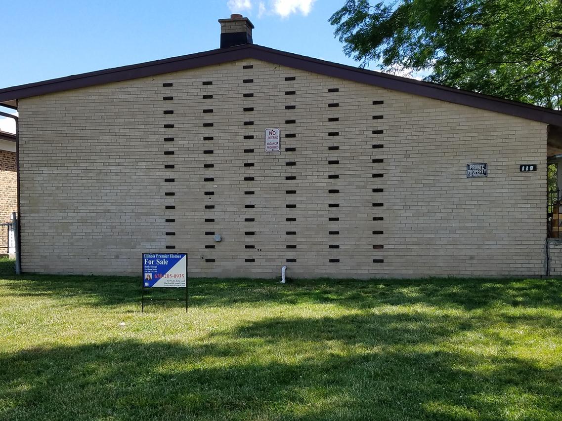 119 W Michael Ln., Addison, IL 60101