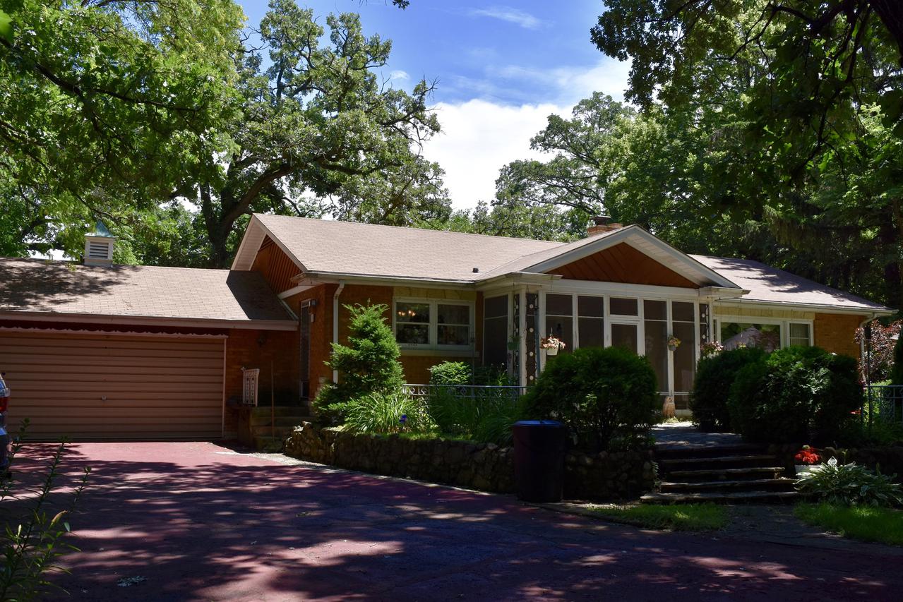 7425 Banks St., Justice, IL 60458